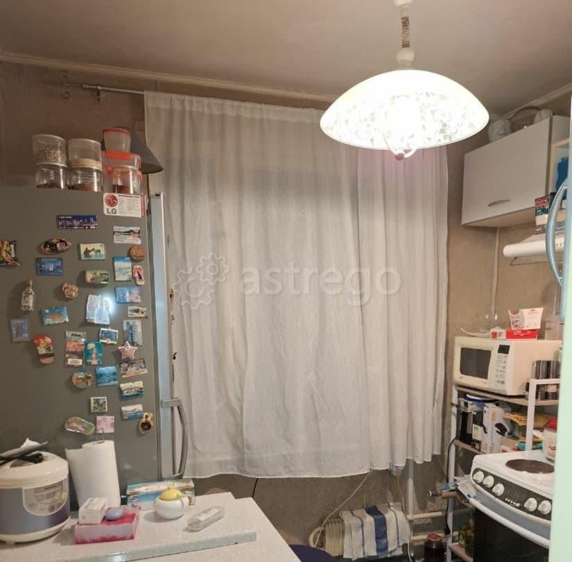 Комната, 14 м2, 1/9 эт. Москва - изображение 1