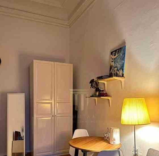 5-комн. квартира, 129.1 м2, 2/5 эт. Санкт-Петербург