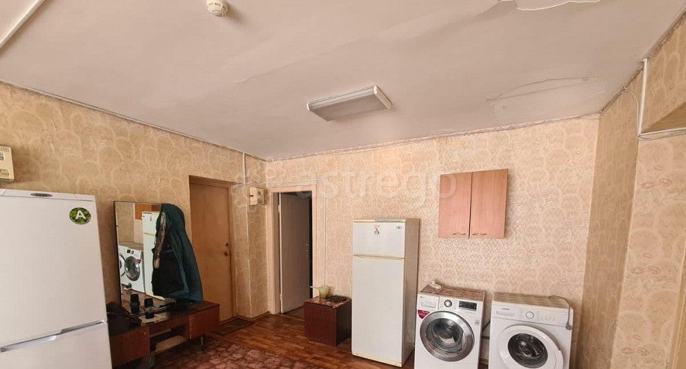 Комната, 16 м2, 1/10 эт. Белгород - изображение 1