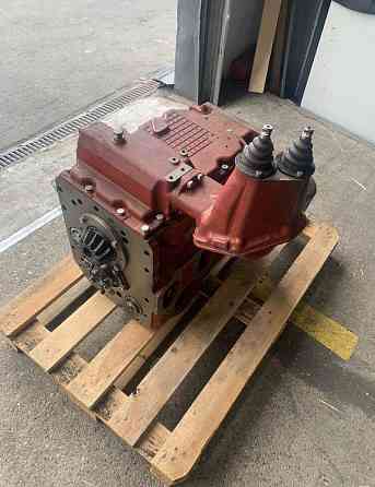 Коробка передач кпп МТЗ 1523 для трансмиссии трактора Уфа