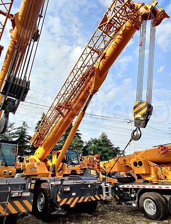 Короткобазный кран XCMG XCR55L5_S 55 т, стрела 43,6 м Москва - изображение 1