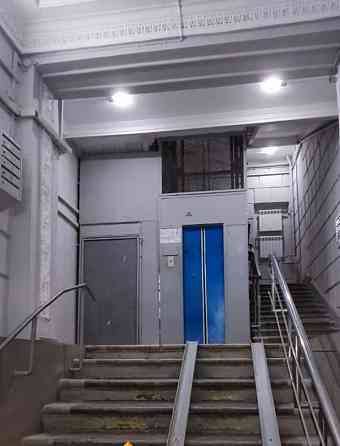 2-комн. квартира, 65 м2, 2/11 эт. Москва