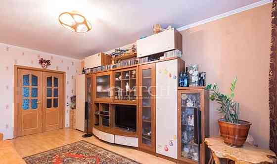 4-комн. квартира, 95 м2, 5/17 эт. Москва