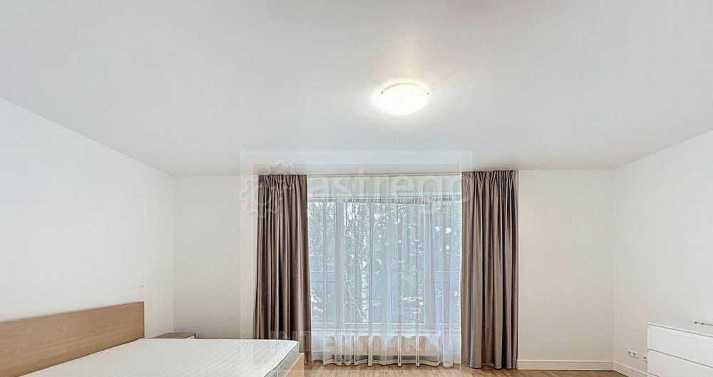 4-комн. квартира, 209 м2, 1/3 эт. Москва - изображение 2