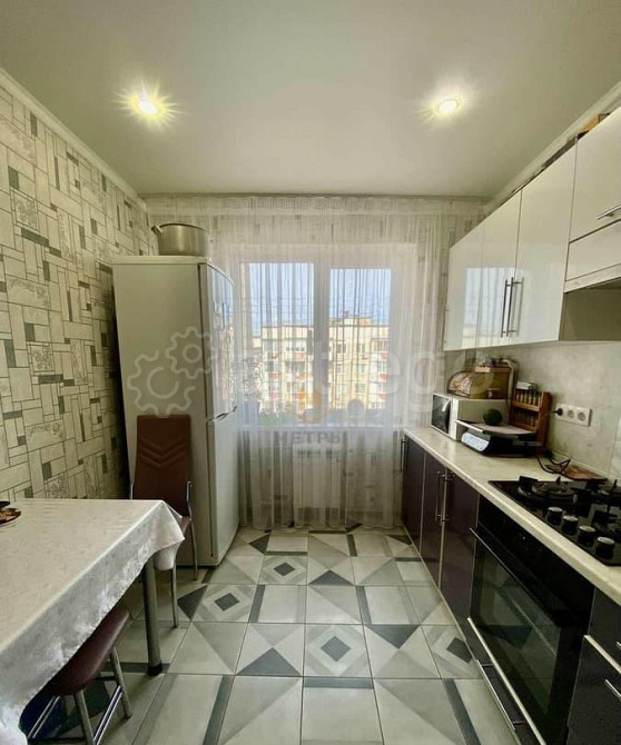3-комн. квартира, 60 м2, 9/9 эт. Белгород - изображение 1