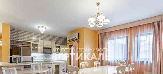 3-комн. квартира, 140 м2, 5/6 эт. Москва