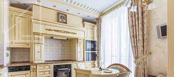 3-комн. квартира, 124 м2, 2/7 эт. Москва