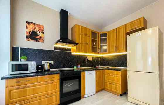 2-комн. квартира, 62 м2, 3/7 эт. Москва