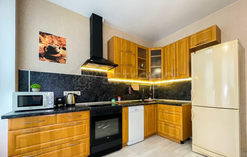 2-комн. квартира, 62 м2, 3/7 эт. Москва - изображение 3