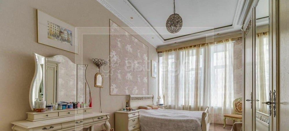 6-комн. квартира, 220 м2, 4/5 эт. Москва - изображение 2