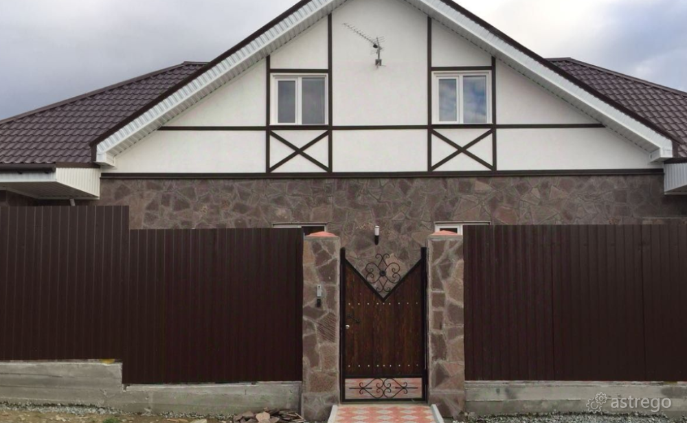 Сдам Коттедж, 160 м2, Участок 8 сот., Долгосрочно Екатеринбург - изображение 1