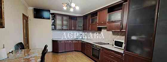 4-комн. квартира, 107 м2, 2/16 эт. Старый Оскол