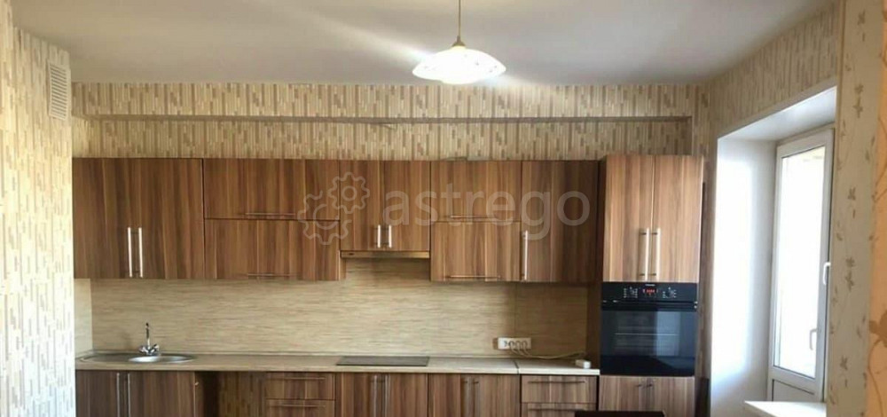 2-комн. квартира, 82 м2, 15/16 эт. Красноярск - изображение 1