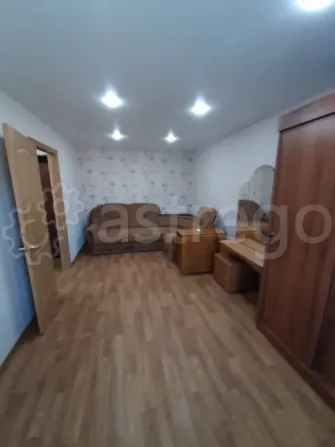 Сдам 1-комн. квартиру, 26.9 м2, 2/2 эт., долгосрочно Павловск - изображение 1