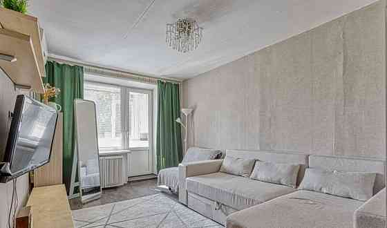 2-комн. квартира, 42.5 м2, 5/5 эт. Москва