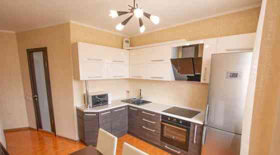 2-комн. квартира, 60 м2, 8/10 эт. Красноярск