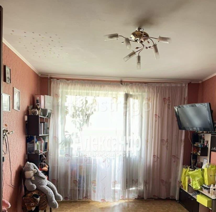 4-комн. квартира, 95 м2, 4/12 эт. Санкт-Петербург - изображение 2