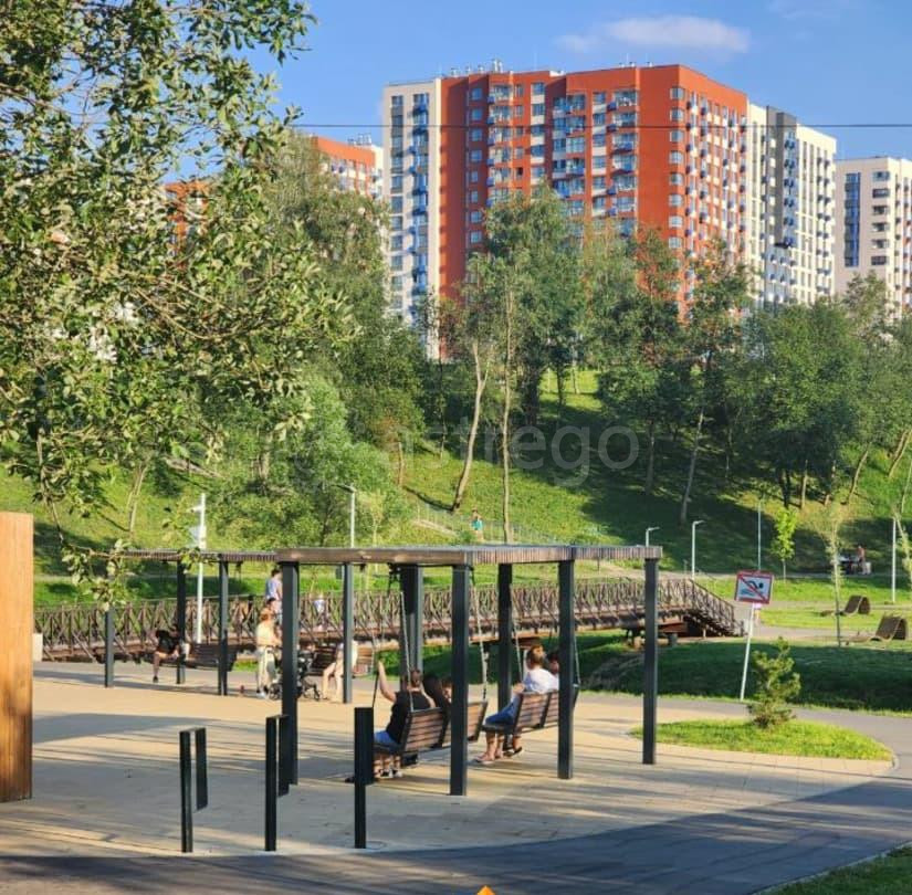 Дом, 234.6 м2, 8 соток, 2 эт. Москва - изображение 2