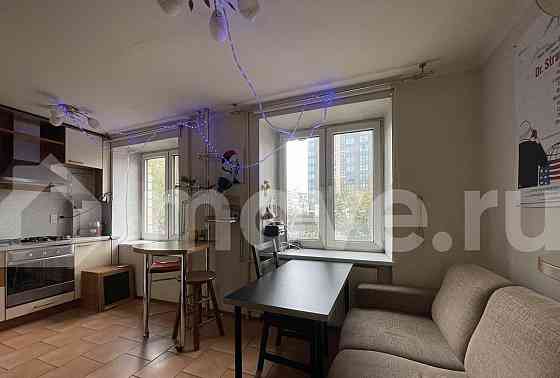 2-комн. квартира, 42 м2, 2/9 эт. Москва