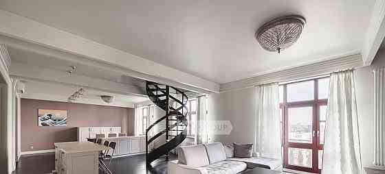 4-комн. квартира, 190 м2, 9/10 эт. Москва