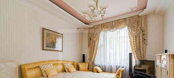 4-комн. квартира, 160 м2, 5/9 эт. Москва