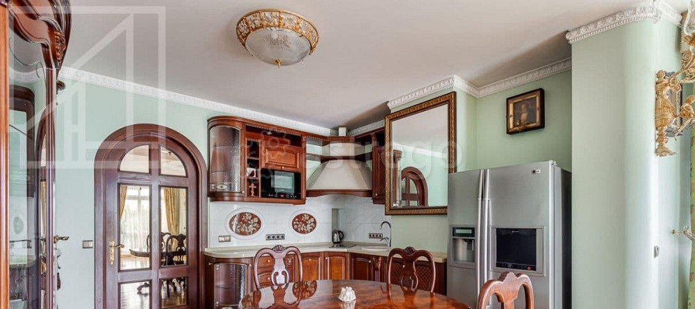 3-комн. квартира, 109 м2, 5/5 эт. Москва - изображение 2