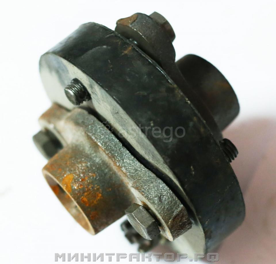 Муфта соединительная трактора в сборе Уралец Новосибирск - изображение 1