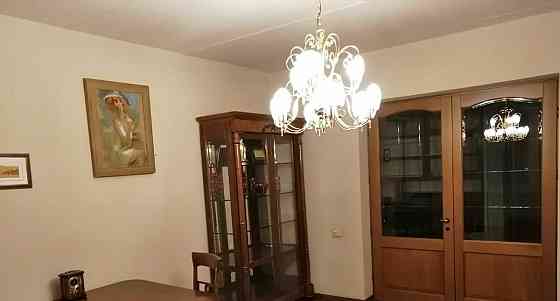 2-комн. квартира, 87 м2, 5/17 эт. Москва