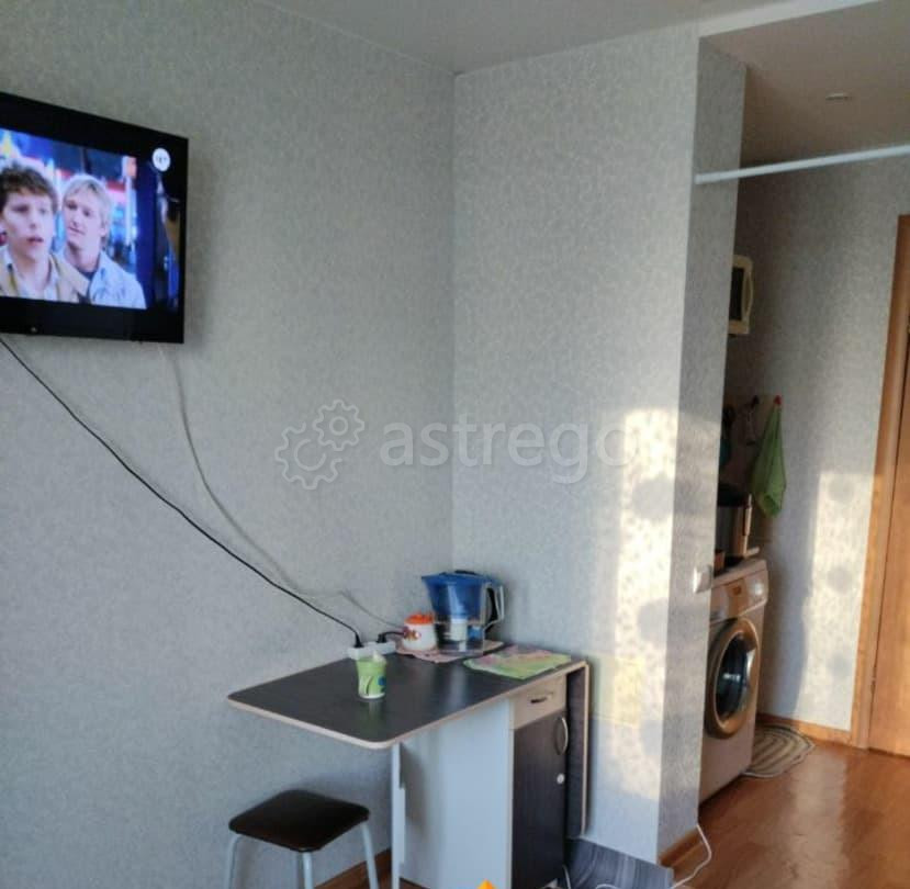 Комната, 23 м2, 1/9 эт. Красноярск - изображение 1