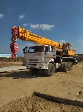 Кран вездеход, услуги Москва