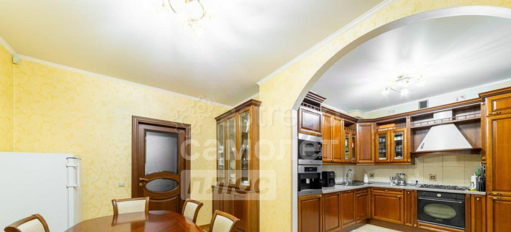 4-комн. квартира, 97.4 м2, 3/6 эт. Санкт-Петербург - изображение 1