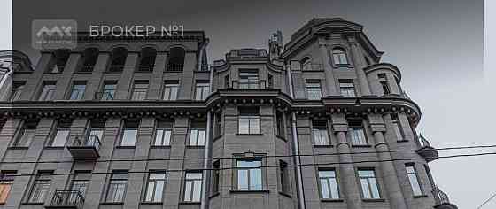 6-комн. квартира, 250 м2, 3/7 эт. Санкт-Петербург
