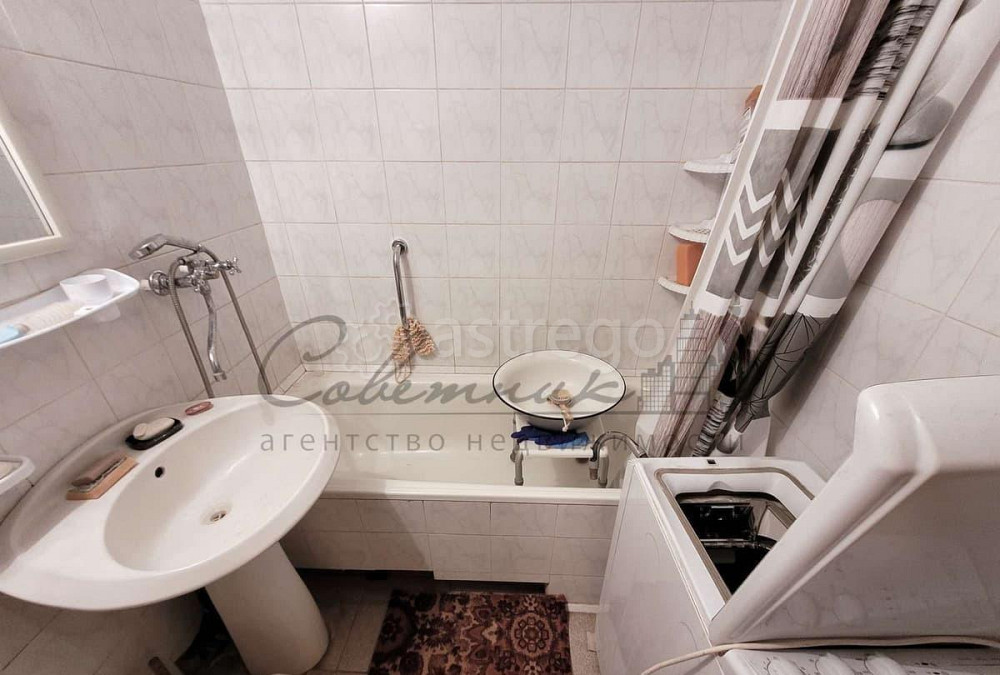 2-комн. квартира, 54 м2, 1/9 эт. Старый Оскол - изображение 2