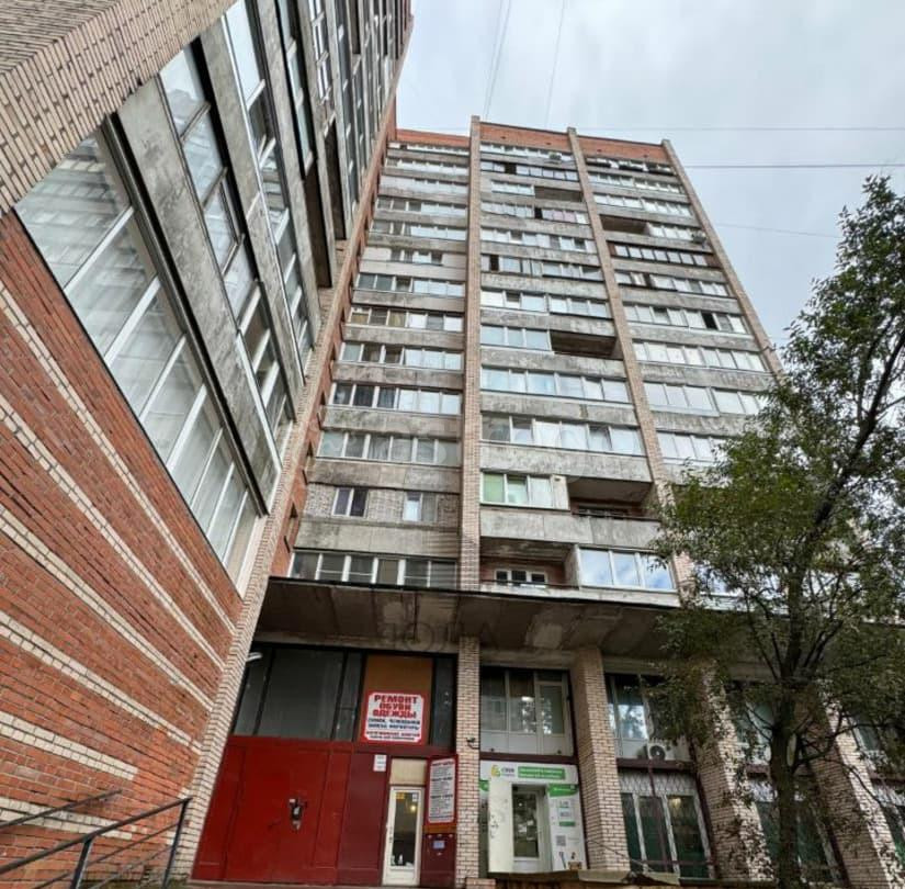 Комната, 12 м2, 4/12 эт. Санкт-Петербург - изображение 1