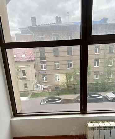 2-комн. квартира, 63 м2, 3/9 эт. Москва