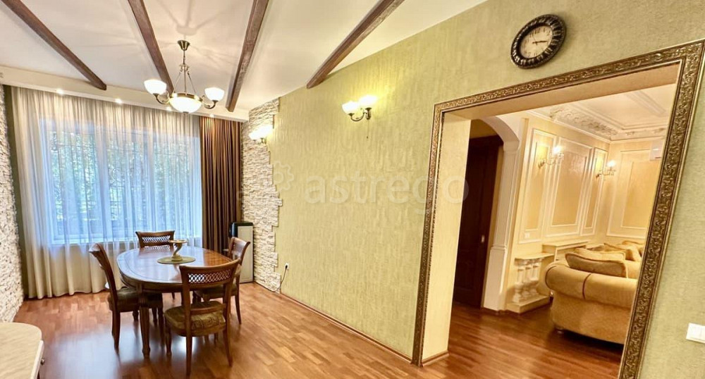 Коттедж, 202 м2, 9.06 сотки, 3 эт. Барнаул - изображение 2