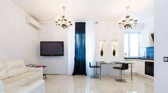 2-комн. квартира, 45 м2, 5/7 эт. Москва