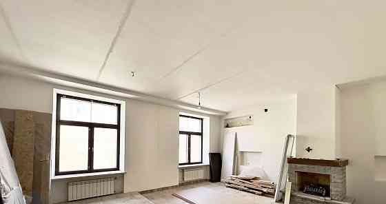 4-комн. квартира, 130 м2, 2/5 эт. Санкт-Петербург