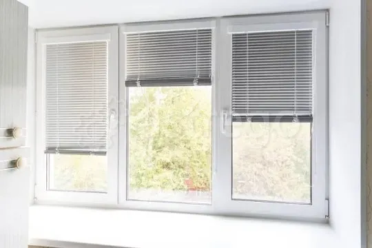 Жалюзи горизонтальные на пластиковые окна под ваш размер Владивосток - изображение 2