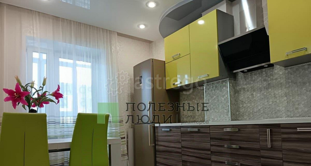 3-комн. квартира, 92 м2, 12/17 эт. Красноярск - изображение 1