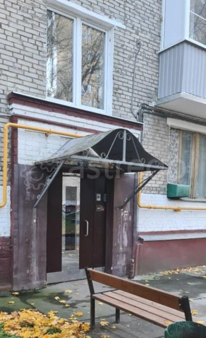 Комната, 19.9 м2, 1/5 эт. Москва - изображение 1