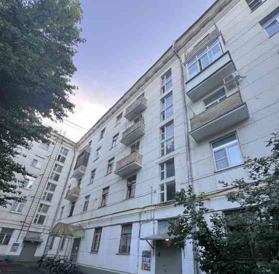 Комната, 21.3 м2, 2/5 эт. Москва