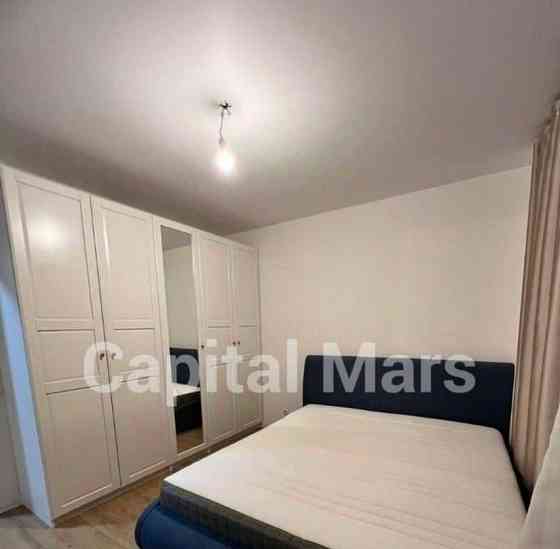 4-комн. квартира, 80 м2, 2/16 эт. Москва