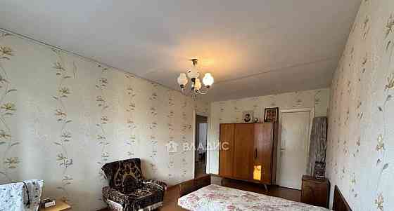 4-комн. квартира, 81.4 м2, 1/10 эт. Уфа