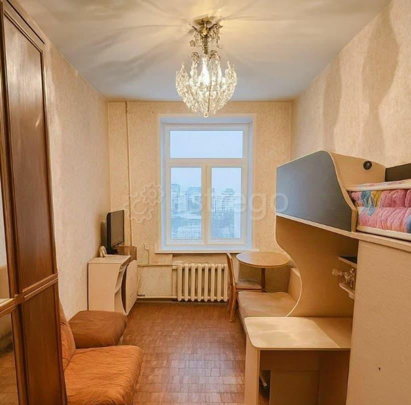 Комната, 17 м2, 8/8 эт. Москва - изображение 1