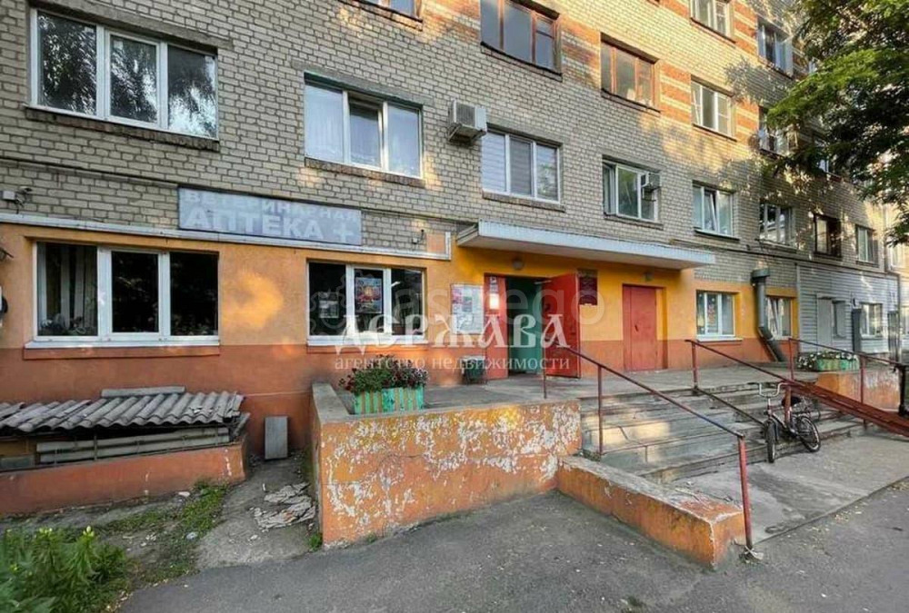 Комната, 18.7 м2, 4/5 эт. Старый Оскол - изображение 2