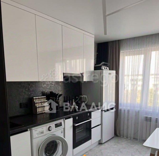 3-комн. квартира, 71.6 м2, 5/5 эт. Бийск - изображение 1