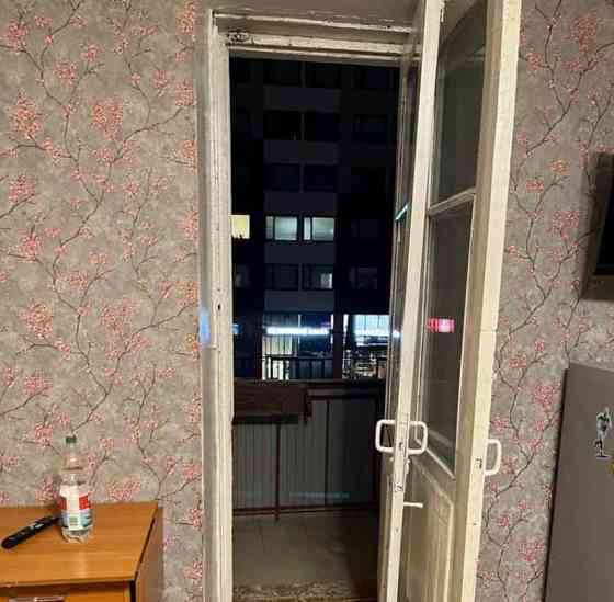 Комната, 70 м2, 3/5 эт. Москва