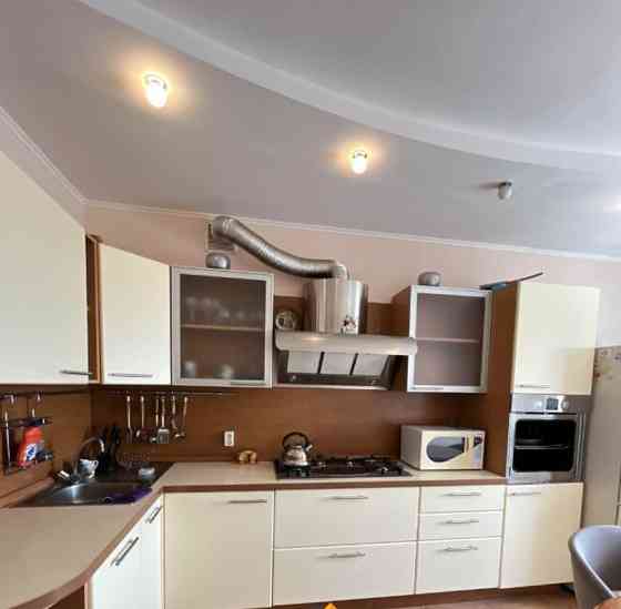 3-комн. квартира, 120 м2, 4/7 эт. Астрахань