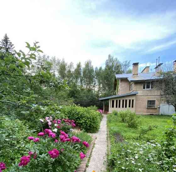 Дом, 160 м2, 8 соток, 3 эт. Москва